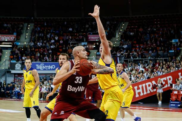 好大哥!诺维茨基:弗拉格被独行侠选中后 我们一直有互发短信